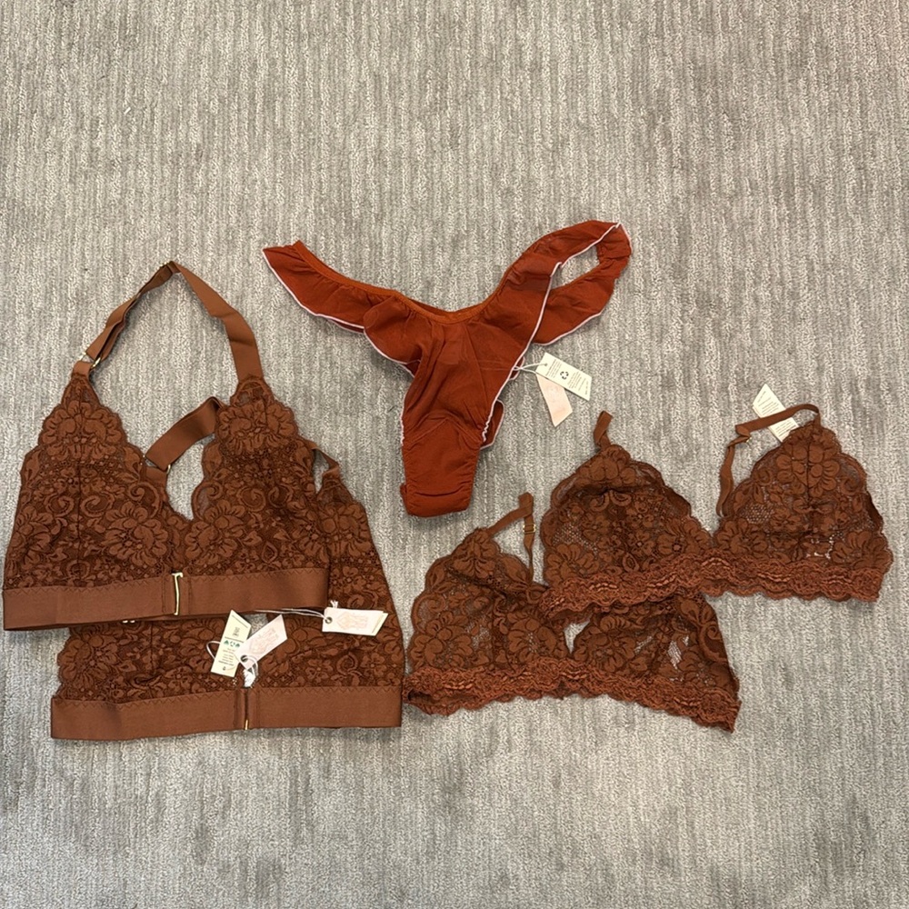 We Are HAH * Free People NWT Chi Bralette & Halter Bra Bundle & Panty Si…